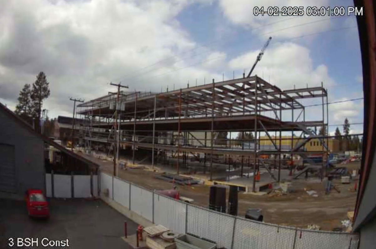 Eight months in two minutes: Watch time-lapse video as the Bend Senior High renovation goes vertical