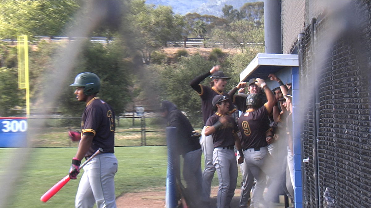 Dons sweep Royals on go-ahead home run by Jetner Welch