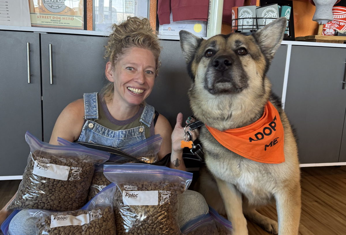 Street Dog Hero donates 500 lbs of dog food to support pets in need