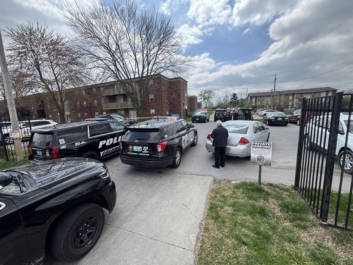 Man detained after hours-long standoff in West Columbia