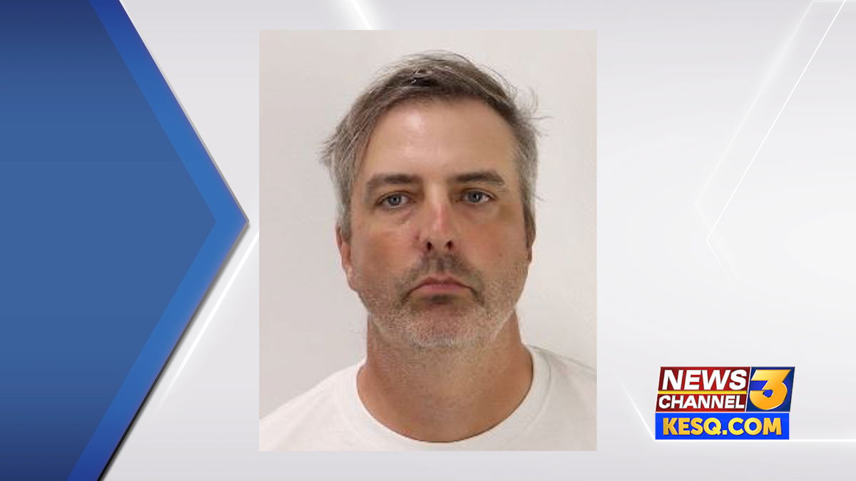 Palm Desert man charged with child porn possession
