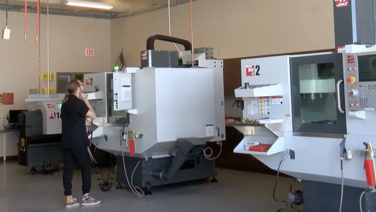 Mechanical engineering labs open at NAU-Yuma