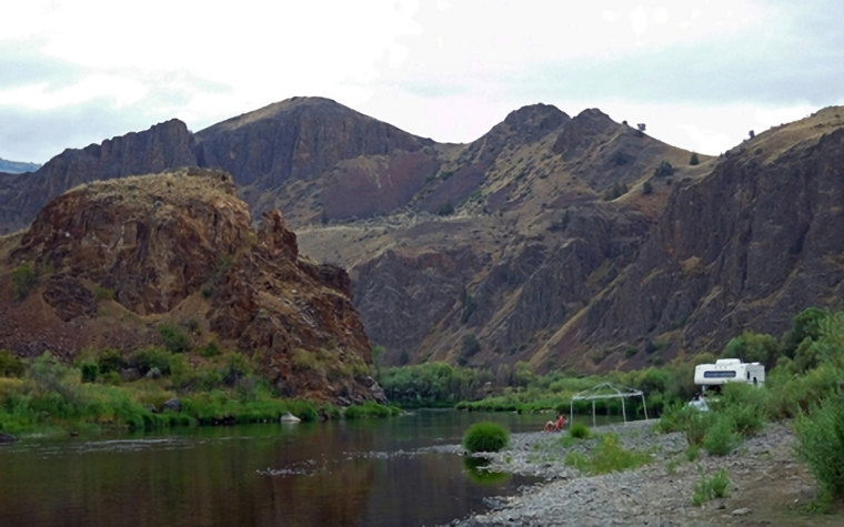 BLM’s Priest Hole Recreation Site on the John Day River reopens with 14 new campsites