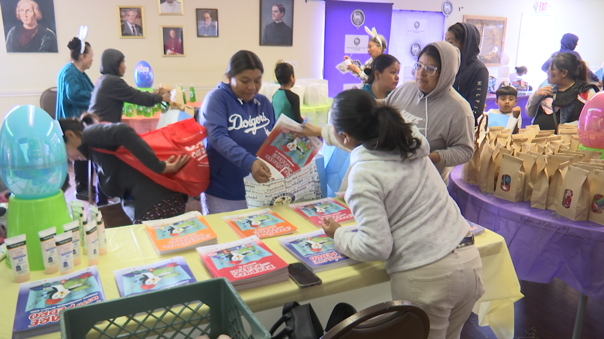 Santa Maria kids receive Easter gifts at charitable giveaway event