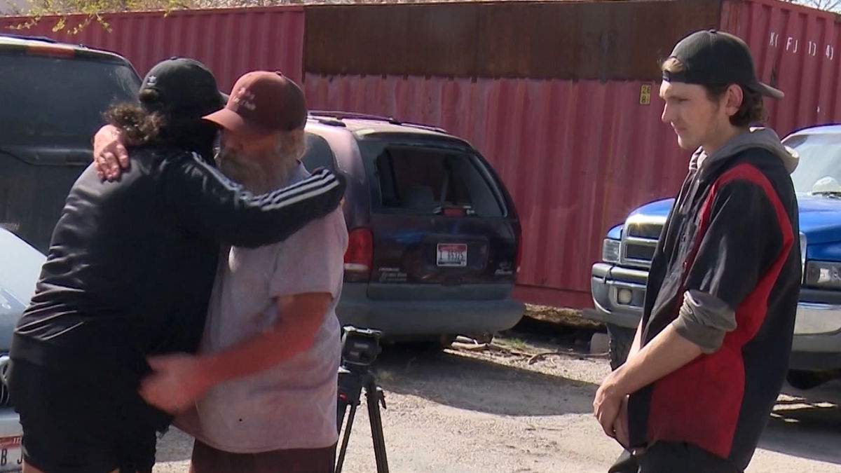 911 caller reacts to Pocatello officer-involved shooting
