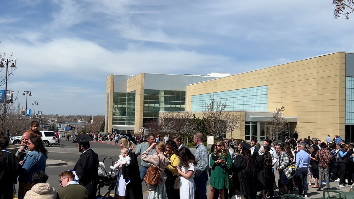 Thousands celebrate BYU-Idaho spring graduation