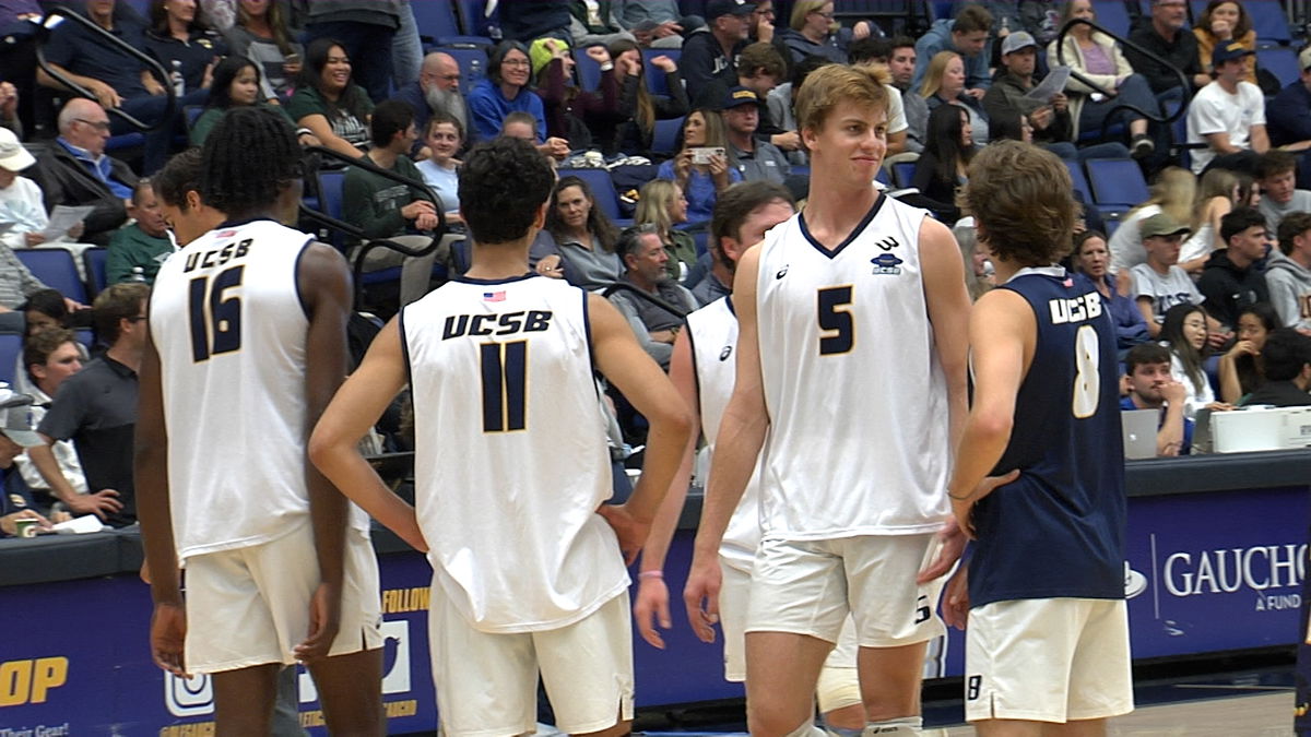 Gauchos take a set off of #3 Hawai’i but fall in four