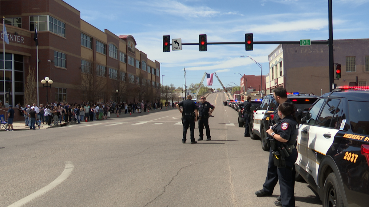 A ‘Hero’s Welcome’ for third Pueblo police officer to leave the hospital after deadly shootout