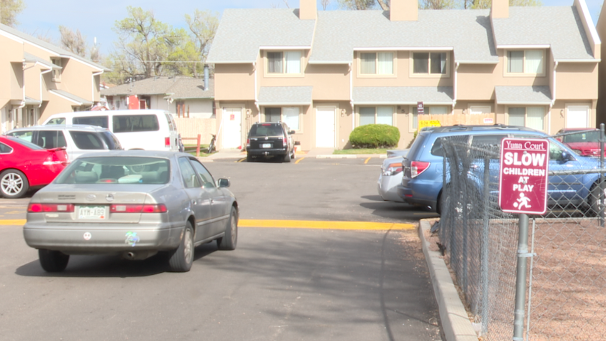 Neighbors unsettled by murder investigation in Eastern Colorado Springs
