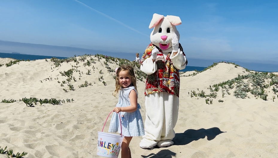 California-Style Egg Hunt held at the Beach
