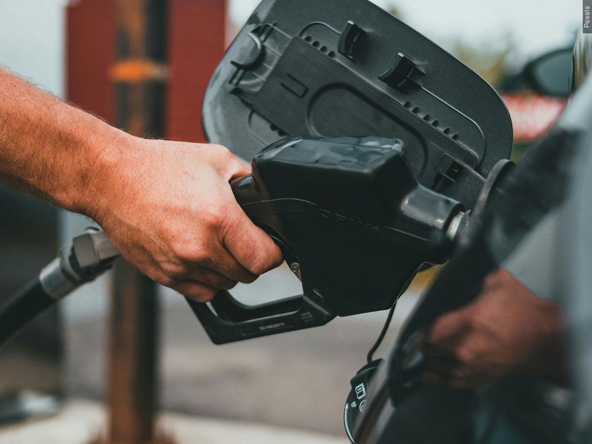 Columbia drivers pay highest gas prices in Missouri heading into Memorial Day