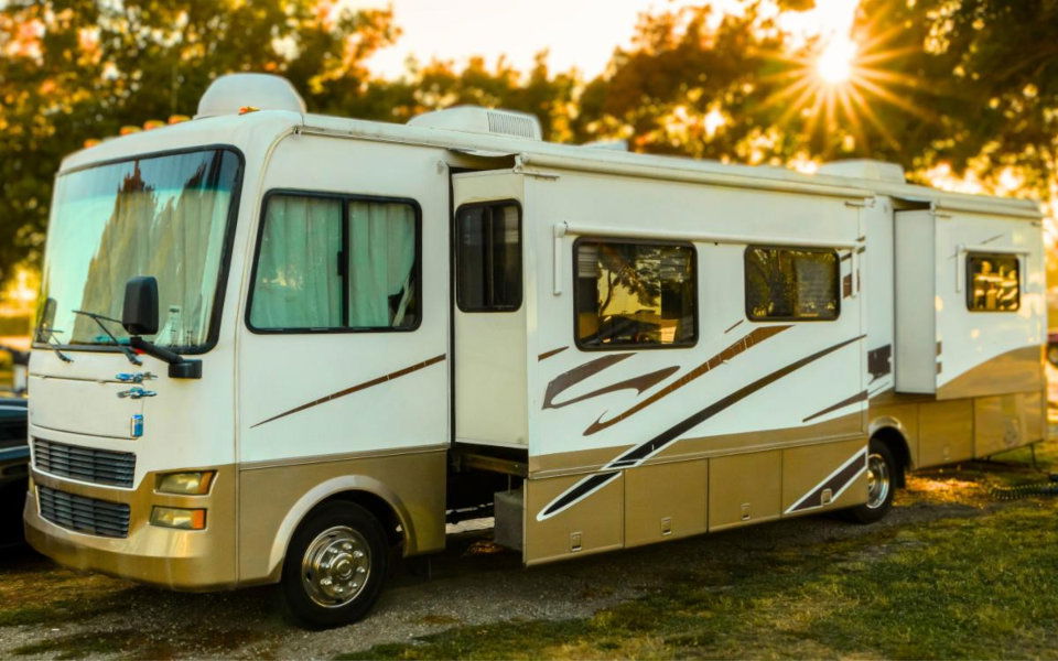Deschutes County commissioners approve new program to allow RVs as rental dwellings in unincorporated areas