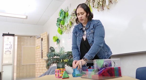 Utah teacher raises money to pay off school lunch debts