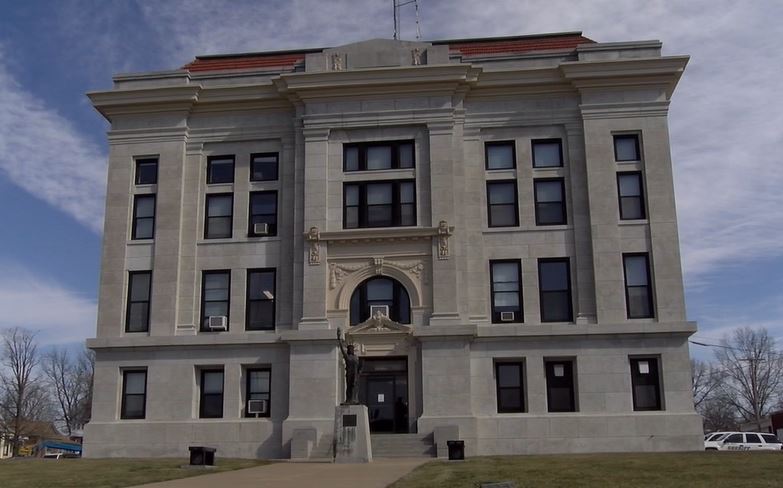Bunceton couple accused of abandoning disabled elderly woman