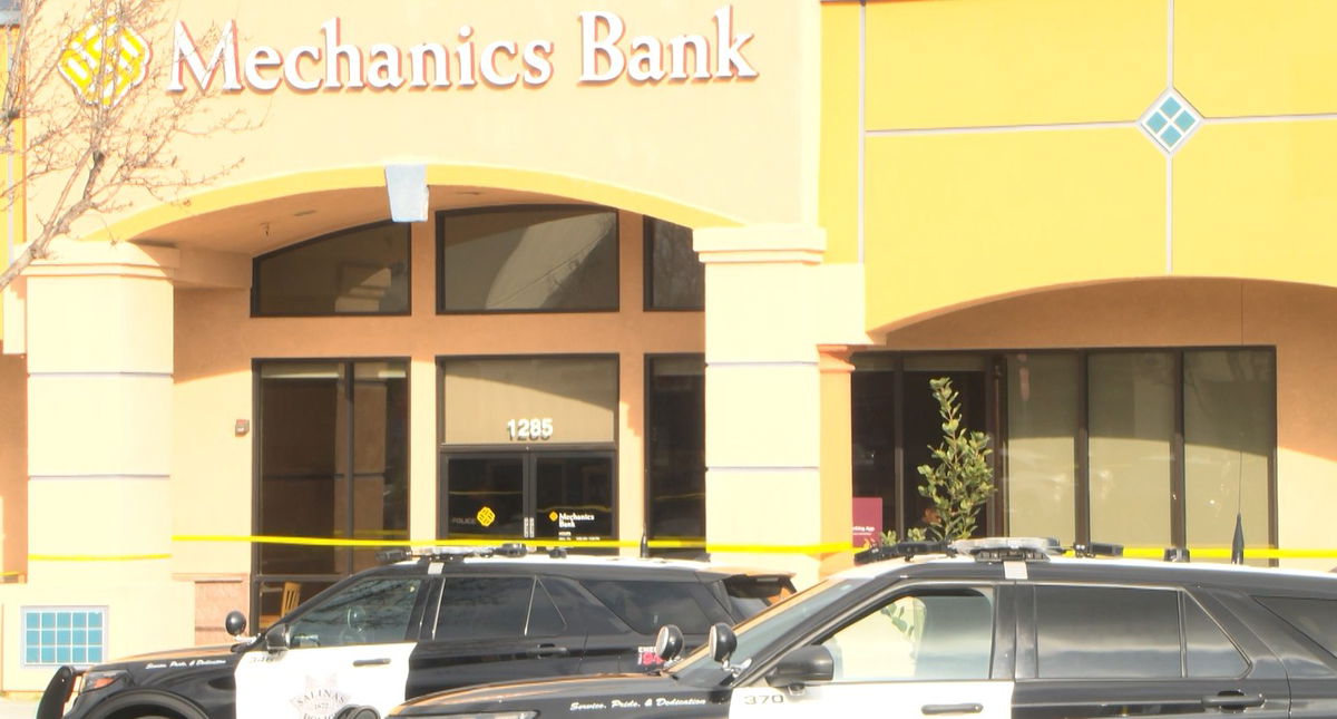Police: Suspects escape in Mechanics Bank Robbery