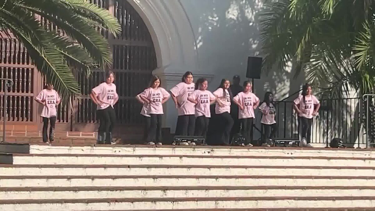 A-Ok hosts Performing Arts Showcase