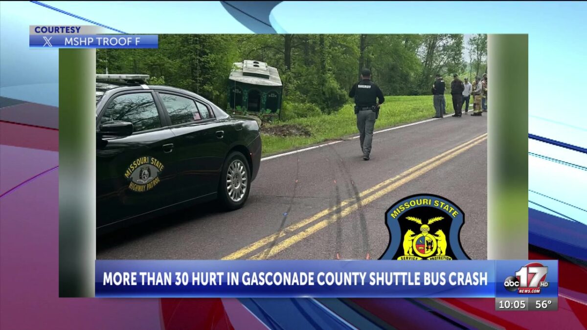More than 30 injured in Saturday morning Gasconade County shuttle bus crash