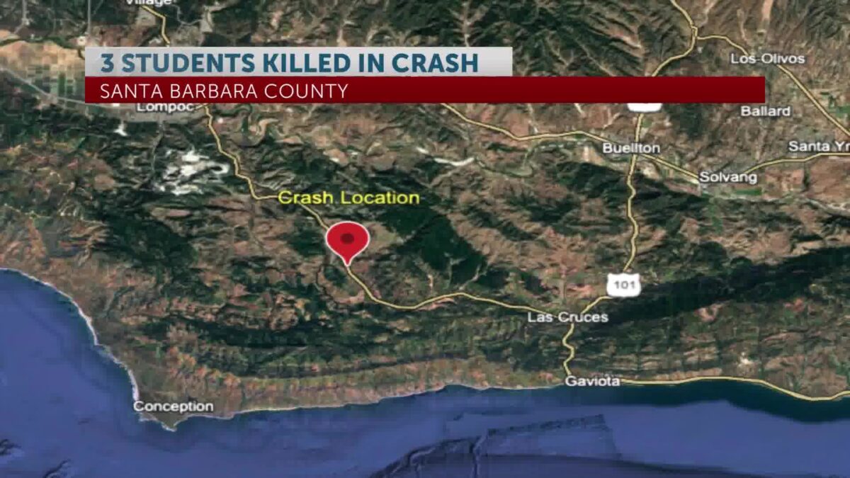 Car crash kills three