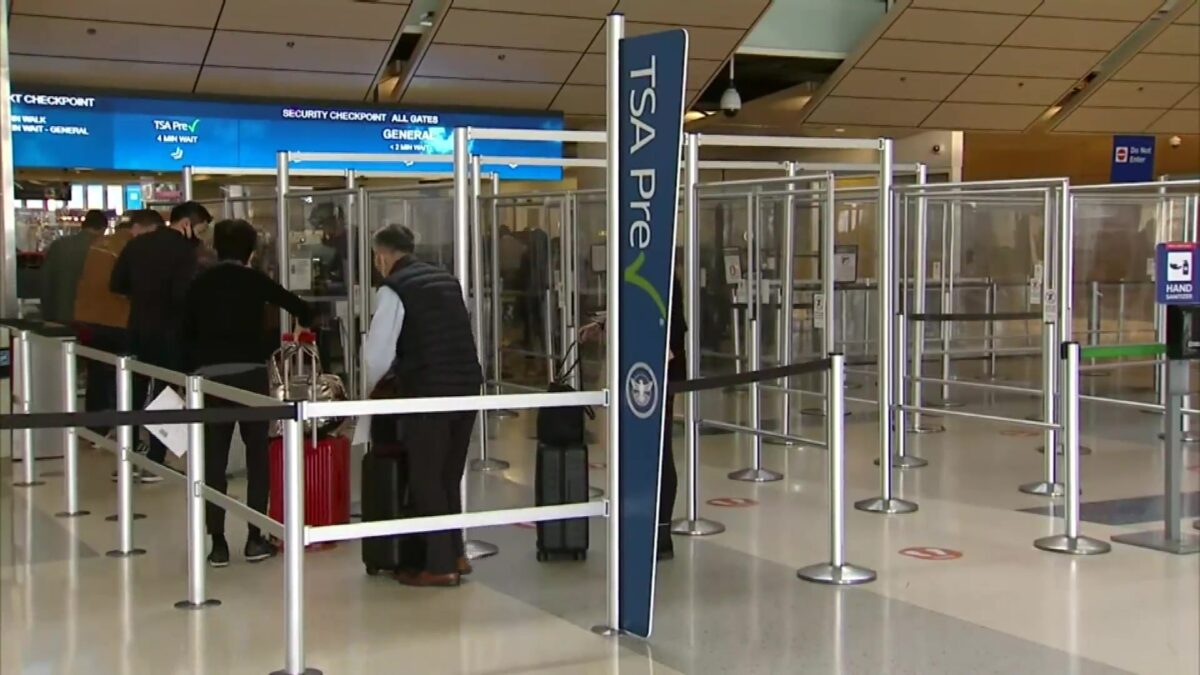 AAA predicts record Memorial Day travel