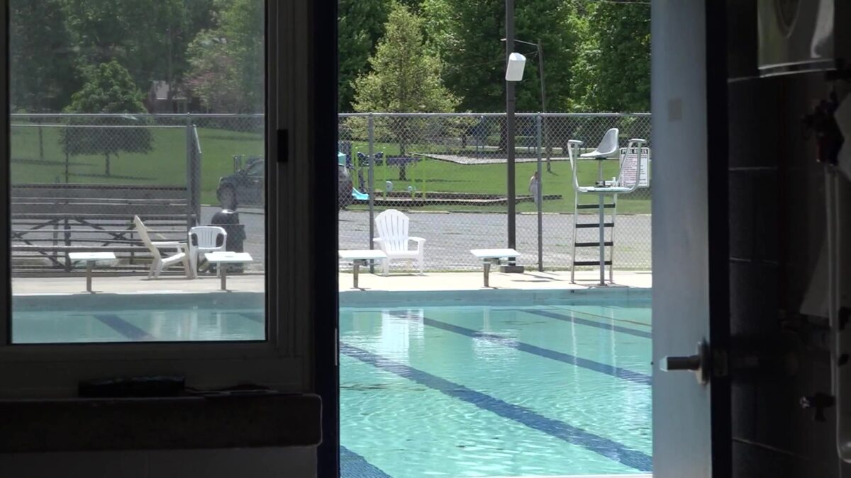 Savannah Parks and Recreation to close Aquatic Center