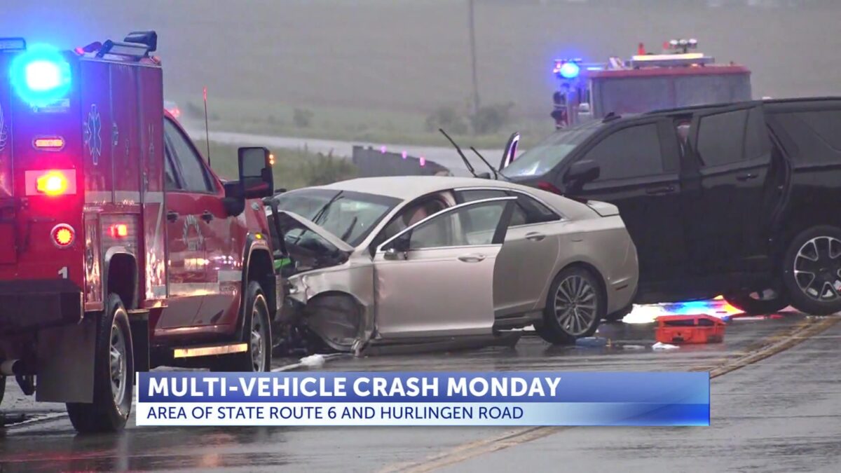 Multi-vehicle crash on Missouri Route 6