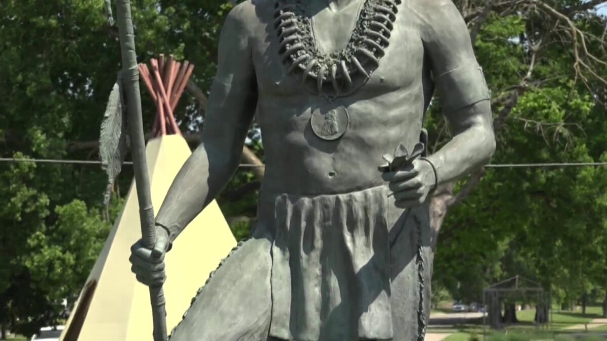 Statue to be removed for new fire station; South Side residents respond