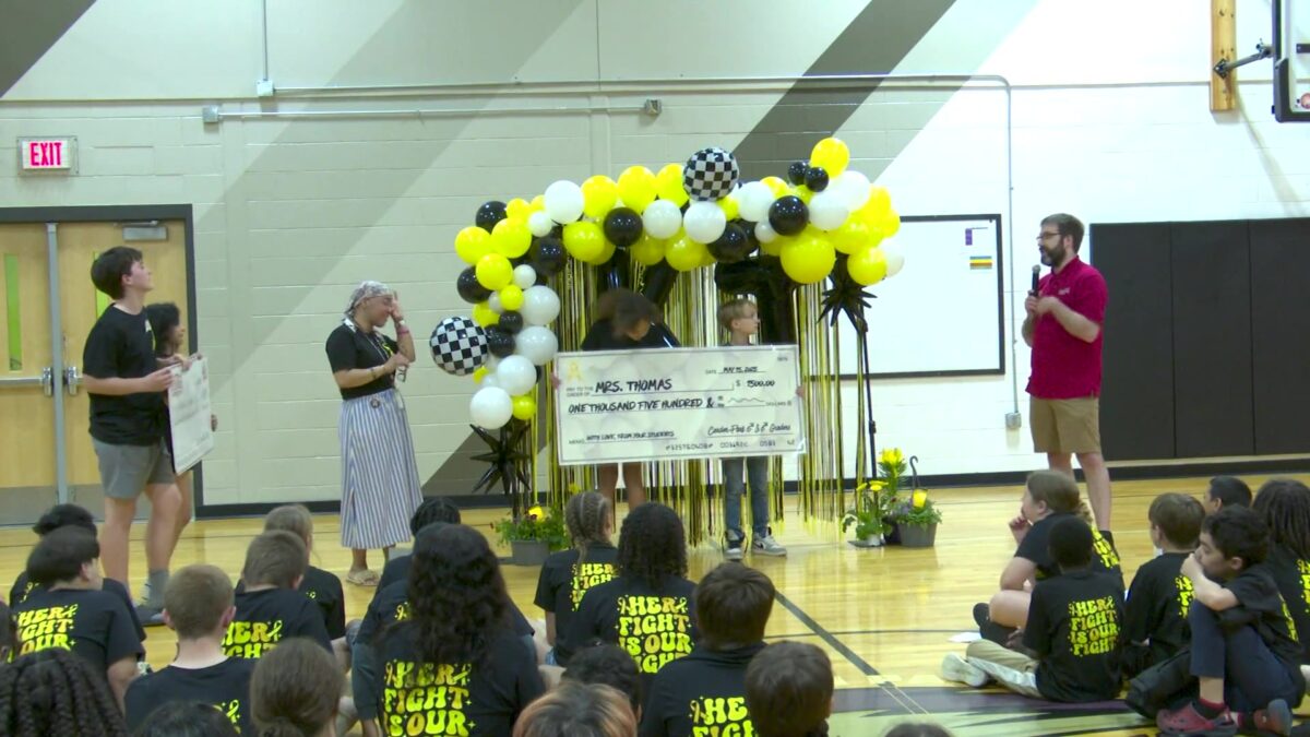 Carden Park Elementary surprises teacher with generous donation