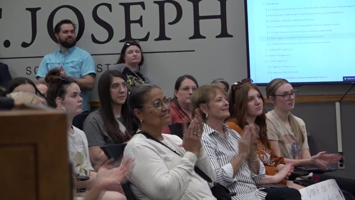 SJSD hosts board meeting Monday night