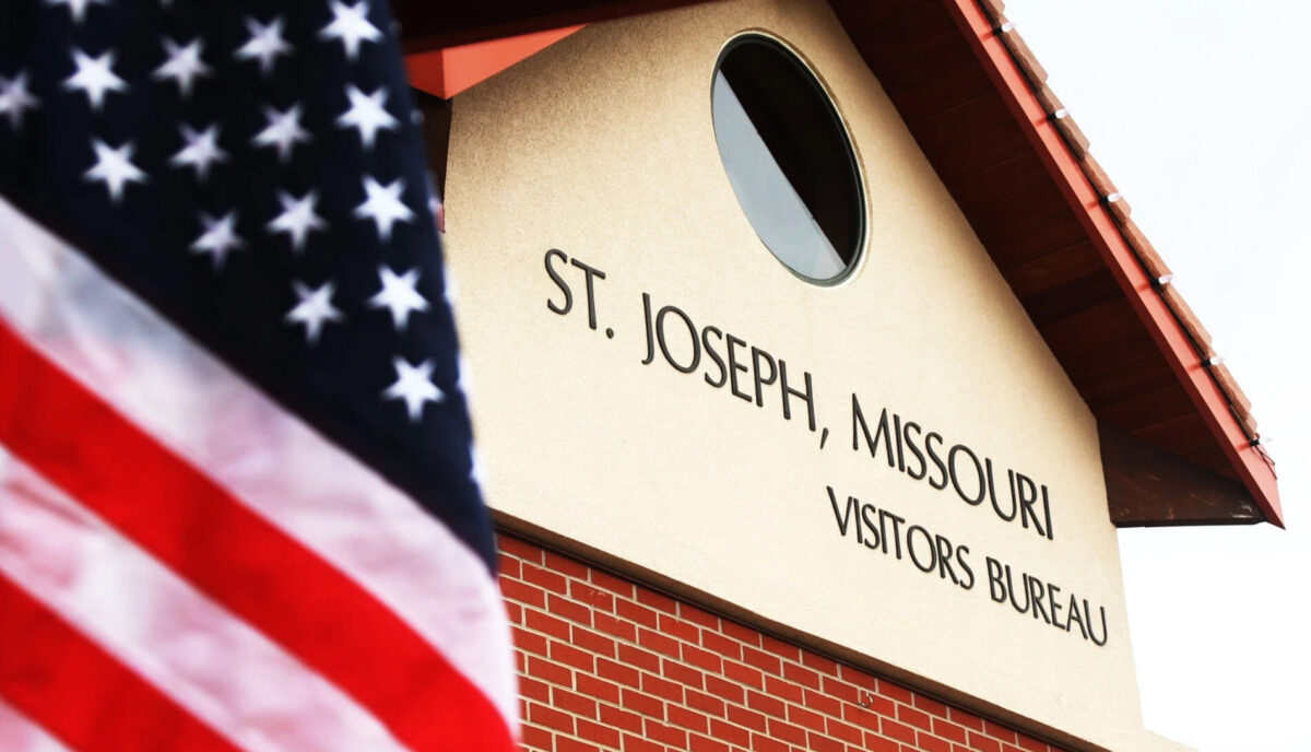 Former powerlifting champion inducted into St. Joseph Sports Hall of Fame