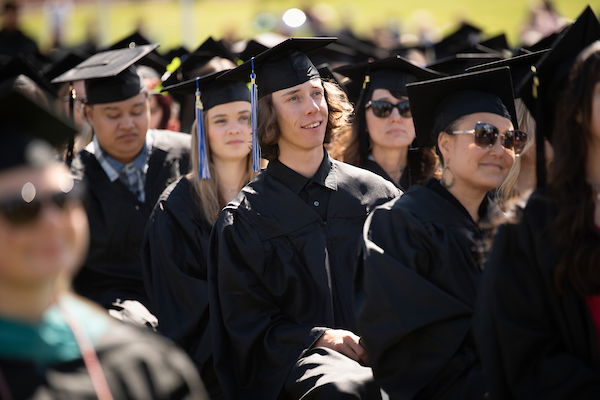 Student awards announced at COCC’s commencement
