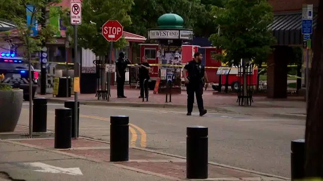 Man with a weapon reportedly set people on fire in Boulder