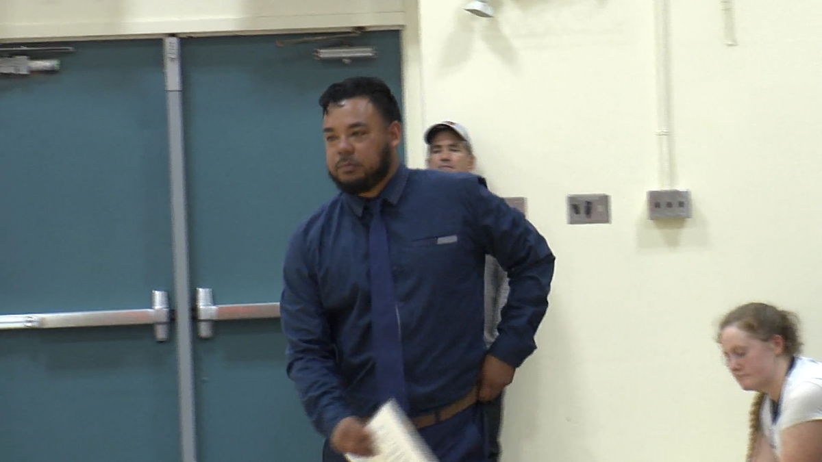 Manny Murillo steps down as head coach of Dos Pueblos girls basketball
