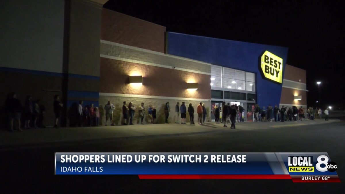 Dozens line up overnight for new Nintendo Switch in Idaho Falls