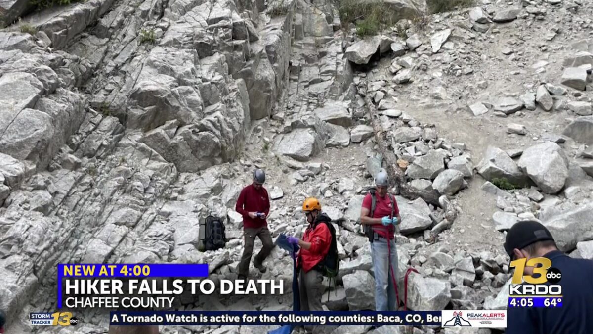 Aurora father dead after falling off cliff in Chaffee County during hike