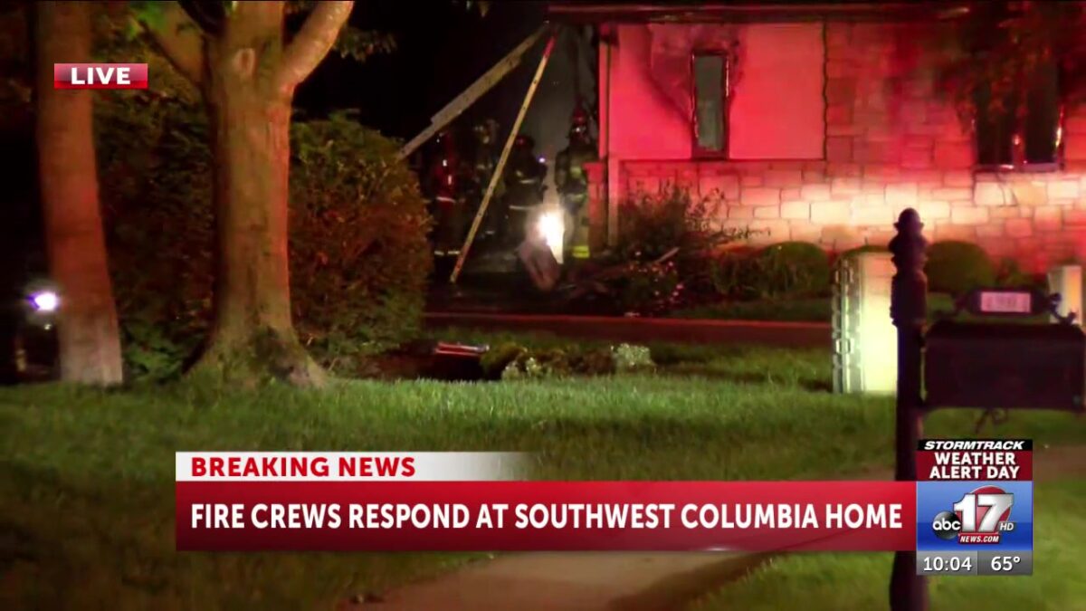 Columbia firefighters battle house fire in southwest Columbia Saturday night