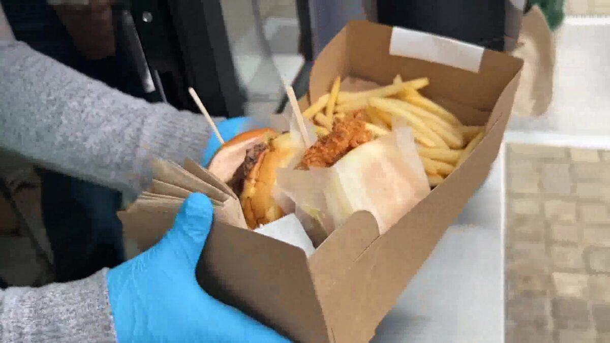 New Restaurant Welcomes Hungry Santa Barbara Customers with Free Burgers