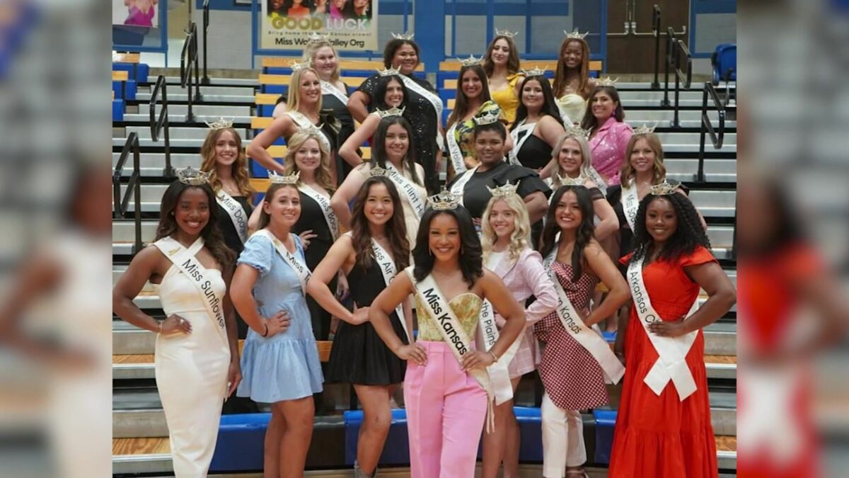 News-Press NOW’s Kirsten Stokes takes part in Miss Kansas competition