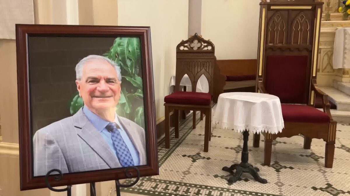 Former Oxnard Mayor Tom Holden Remembered