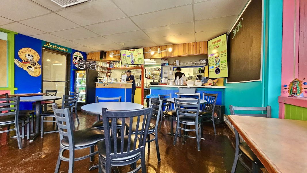 Fresh chapter: Favorite Bend restaurant formerly known as Esta Bien is reborn under new owners as Simon