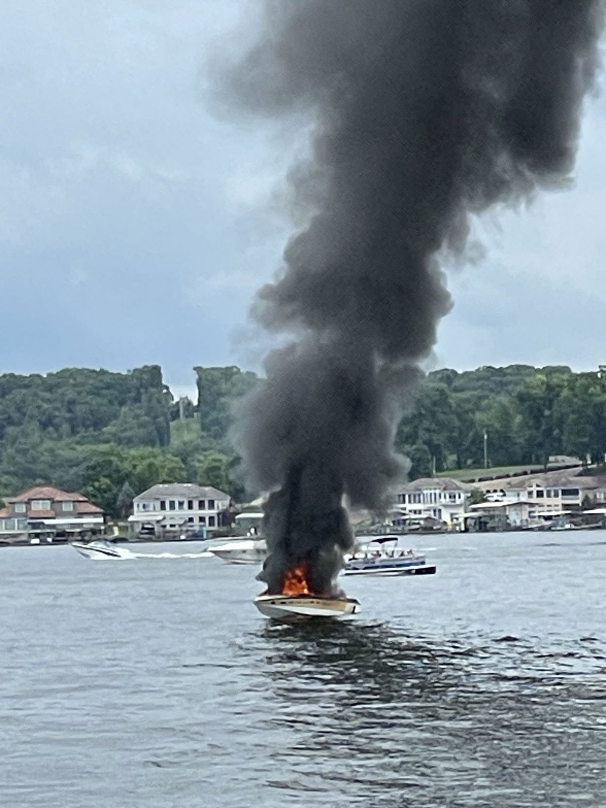 MSHP responds to boat fire at the Lake of the Ozarks