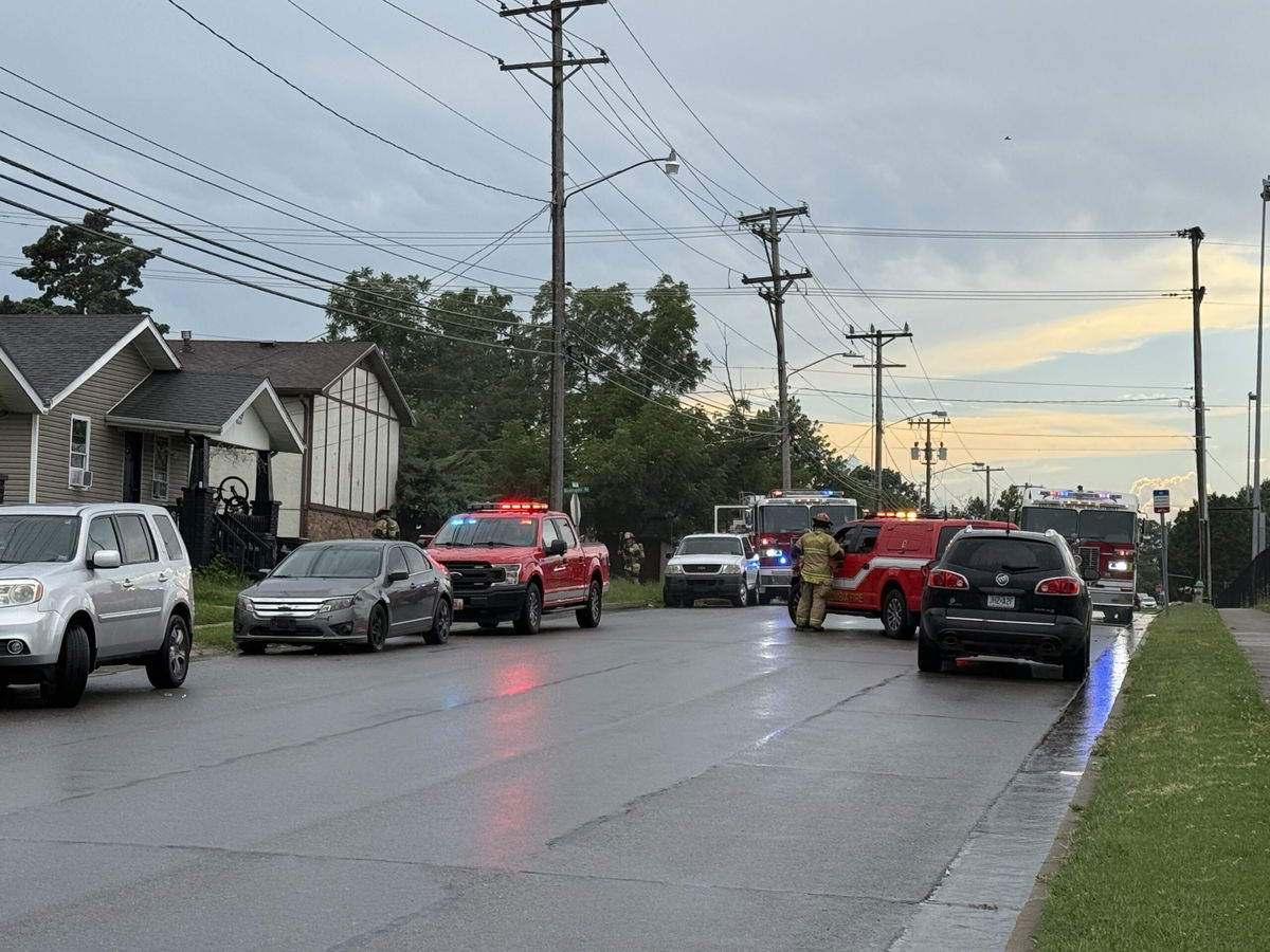 Firefighters extinguish stove fire at Columbia home Sunday