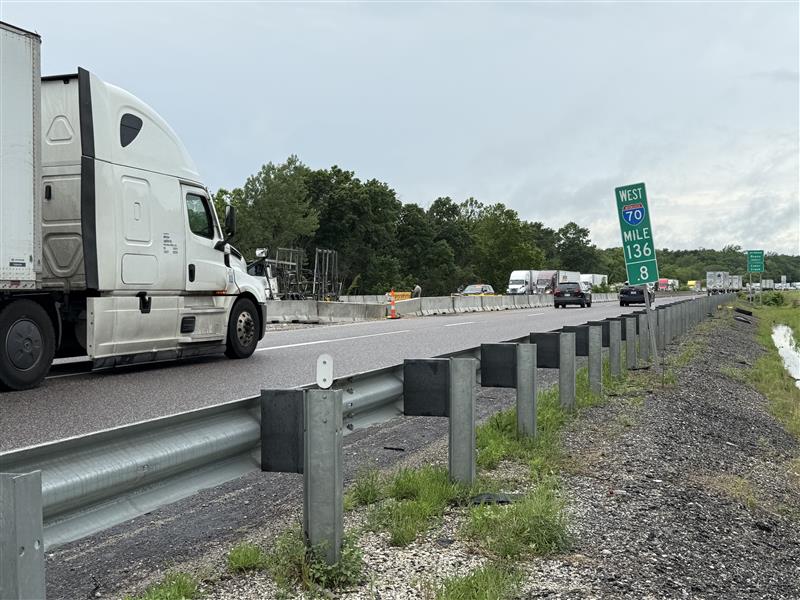 Traffic jams on I-70 in Callaway County as wet roadways cause multiple crashes