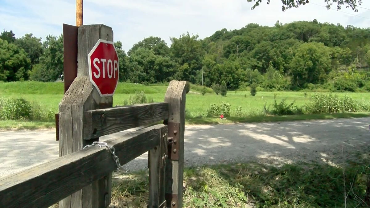 Residents call for better signage