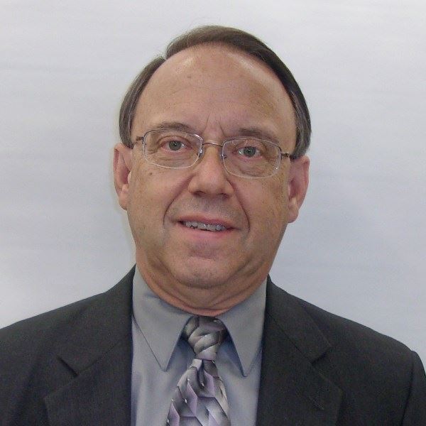 Cole County auditor to retire next month