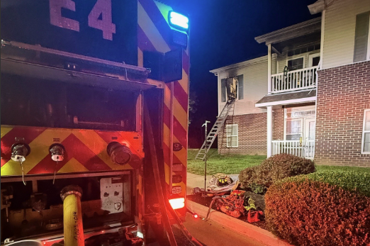 Firefighters battle Jefferson City apartment fire early Sunday morning