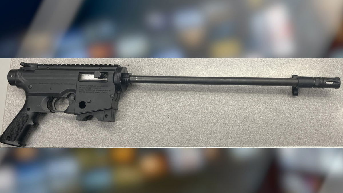 Man arrested in possesion of firearm after foot chase