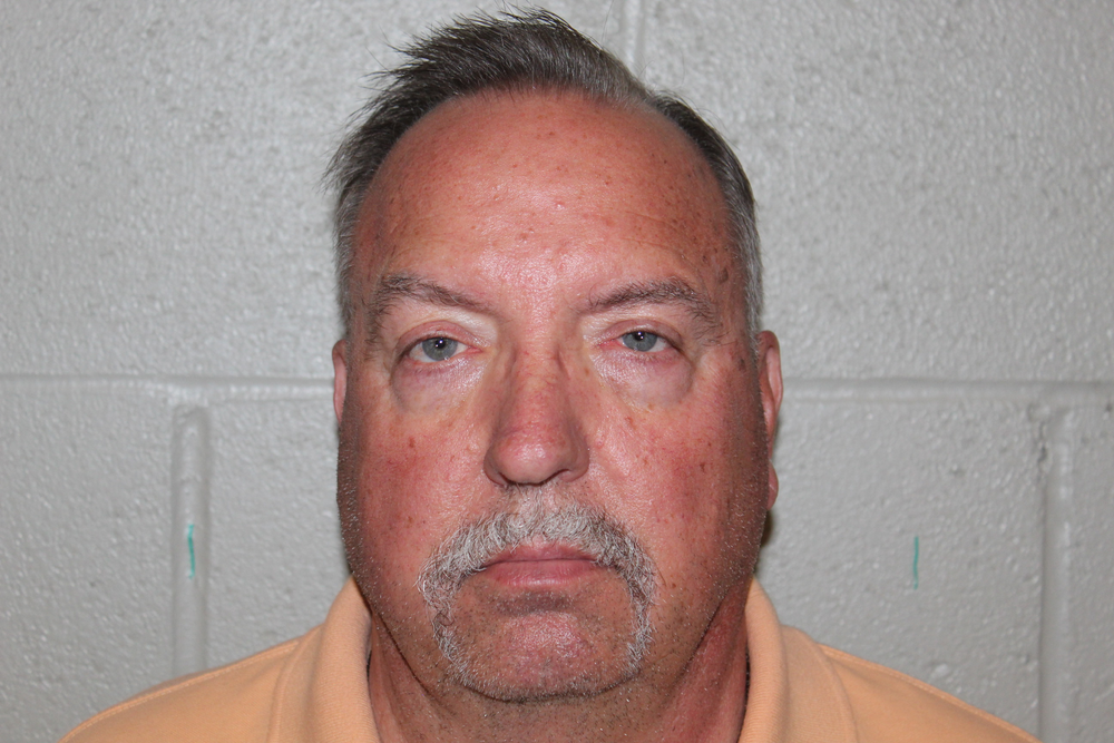 Benton County official charged with sex crimes resigns