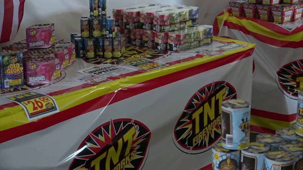 Redmond City Council to hold emergency meeting Tuesday on possible fireworks ban Ahead of 4th of July