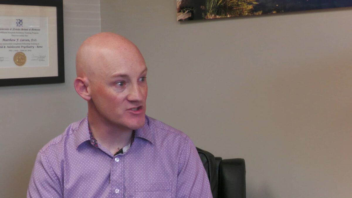 Protecting Children in the Digital World: Local psychiatrist’s guide to keeping kids and teens safe online