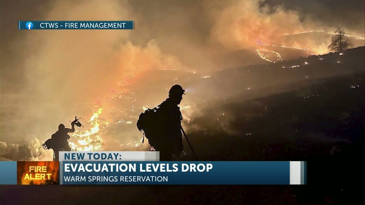 All evacuation levels lifted on 950-acre Warm Springs fire; other blazes fought in Crook County